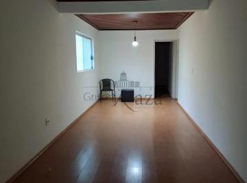 Casa · 250m² · 3 Quartos · 5 Vagas · Oportunidade - Casa - Jardim Satélite - 3 Dormitórios - 250m².