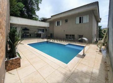 Casa · 379m² · 3 Quartos · 4 Vagas · Cond. Vila Verde (Km 36 Raposo) - 3 suítes, piscina, edícula!