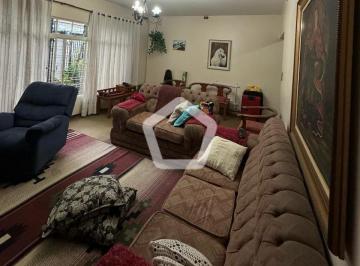 Casa · 250m² · 3 Quartos · 5 Vagas · Rua Manuel de Macedo, 3 - Jardim Pedreira