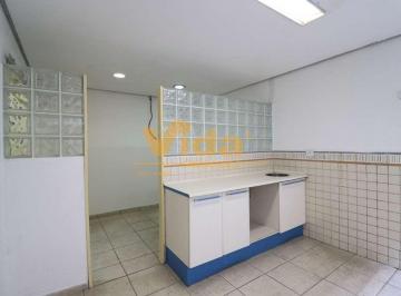 Comercial · 100m² · 3 Quartos · Casa á venda 03 quartos em Santo Amaro - São Paulo
