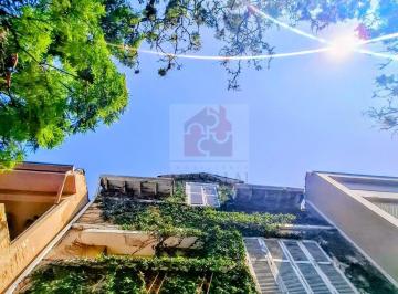 Casa · 330m² · 3 Quartos · Casa residencial ou comercial à venda no Bairro Rio Branco