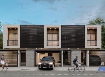 Casa · 124m² · 3 Quartos · 1 Vaga · Sobrado Geminado em Ubatuba, São Francisco do Sul/SC