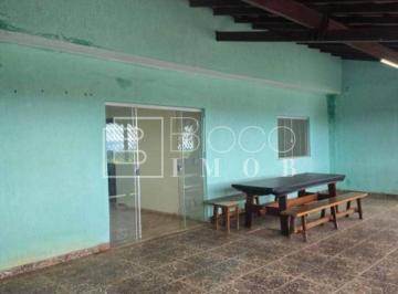 Casa · 180m² · 2 Quartos · 3 Vagas · Excelente casa na Quadra 116 do Recanto das Emas com 2 quartos sendo 1 suíte na laje
