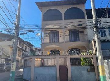 565bca6a52a04c00a3c2cc170ce1ace62e255c1e · Casa Triplex com 3 quartos à venda, 275 m² por R$ 530.000 - Nova Cidade - São Gonçalo/RJ
