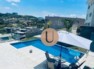 309f7885a13ab356a53abce79ce1d2c24bf7b0a3 · Casa com 4 dormitórios dentro condomínio Resort