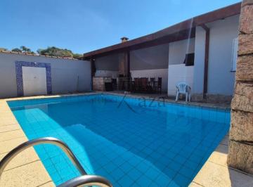 Casa de 4 quartos, São José dos Campos · Oportunidade, Casa térrea, Condomínio Morada da Serra Urbanova, 4 Dormitórios, Área Gourmet, Piscina