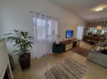 Casa · 300m² · 3 Quartos · 2 Vagas · Oportunidade - Casa Térrea - Condomínio - Altos da Serra VI - Urbanova - 3 Dormitórios - 150m²