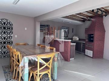 Casa · 215m² · 3 Quartos · 3 Vagas · Sobrado em Jardim do Lago, Jundiaí/SP de 215m² 3 quartos à venda por R$ 980.000,00