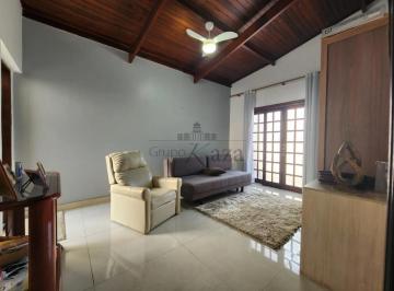 Casa · 300m² · 3 Quartos · 3 Vagas · Oportunidade - Casa Térrea - Jardim Paraíso - 3 Dormitórios - 165m² - Estuda Permuta.