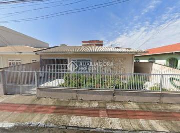 Casa · 250m² · 6 Quartos · Casa com 6 Quartos sendo 2 Suítes e 350m² - Real Parque/Areias, São José/SC