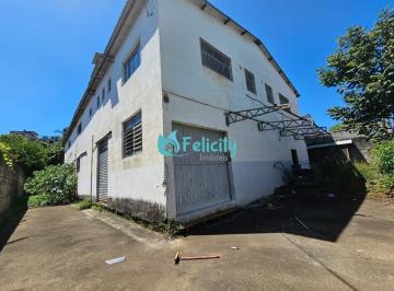 Comercial · 800m² · 6 Vagas · Galpão com 1140m2 no Jardim Santa Lucrécia