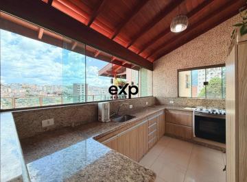 Apartamento · 114m² · 3 Quartos · 2 Vagas · Cobertura com varanda ampla e área externa no Jardim Cascatinha em Poços de Caldas MG