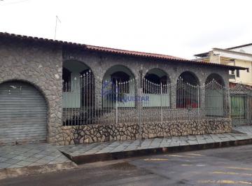 Casa · 460m² · 3 Quartos · OPORTUNIDADE IMPERDÍVEL - CASA COLONIAL COM AMPLO GALPÃO!