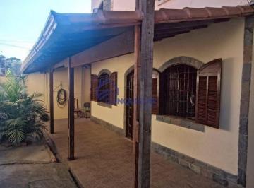 Casa · 266m² · 4 Quartos · 5 Vagas · Excelente oportunidade no Bairro Candelária!!!