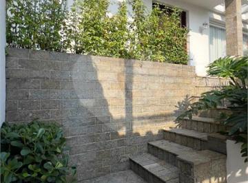 Casa · 340m² · 3 Quartos · 4 Vagas · Casa térrea com 3 quartos à venda em Vila São Paulo - SP