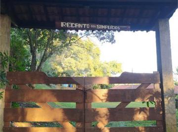Rural · 160m² · 4 Quartos · 10 Vagas · Chácara com 4 quartos à venda em Centro - SP