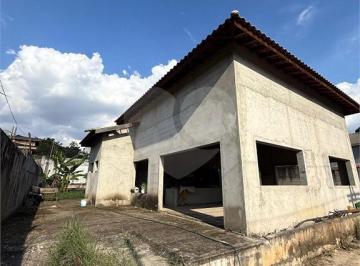 Casa · 300m² · 4 Quartos · 6 Vagas · Casa térrea com 4 quartos à venda em Interlagos - SP