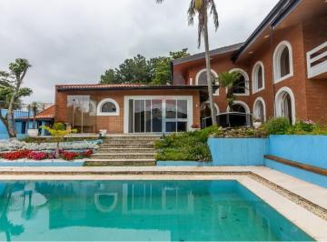 Casa · 720m² · 4 Quartos · 4 Vagas · Casa de Alto Padrão no Morumbi com Lazer Completo em Estilo Resort e 4 Suítes