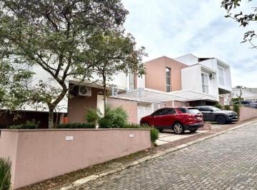 Foto 01 · Casa em Condomínio à venda em Atibaia-SP, Jardim Paulista. 3 dormitórios, 1 suíte, 2 salas, 3 banhei