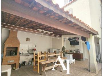 Casa de 3 quartos, São Paulo · SOBRADO BUTANTÃ - 3 QUARTOS (1 SUITE) COM 4 VAGAS DE GARAGEM