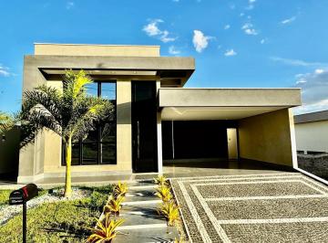 Casa · 197m² · 3 Quartos · JARDINS NAPOLES - Casa Subtérrea de Luxo no Jardins Nápoles com Piscina Aquecida e 3 Suítes