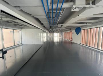 Comercial · 340m² · 8 Vagas · Sala comercial na Rua Alvorada, N. 1151 - Cj. 61 • 340 m²