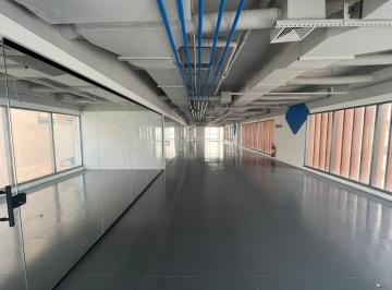 Comercial · 340m² · 8 Vagas · Sala comercial na Rua Alvorada, 1151 - Cj. 61 • 340 m²