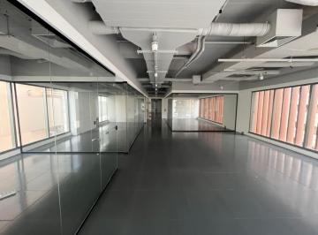 Comercial · 340m² · 8 Vagas · Sala comercial na Rua Alvorada, 1151 - Conjunto 31 • 340 m²