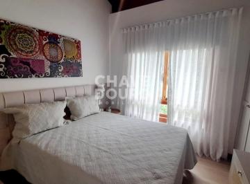 202505171902466262.jpeg · Casa em condomínio com 3 suítes, para venda em Itaipava Petrópolis RJ