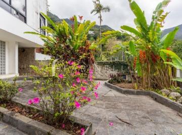 12326-20250911141756_zap.jpg · Excelente casa para os amantes de uma obrinha no Jardim Botânico.