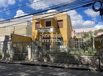 Casa · 340m² · 4 Quartos · 3 Vagas · Casa - Sobrado com 4 quartos, Centro - Sorocaba