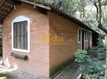 Casa · 5295m² · 3 Quartos · 6 Vagas · Casa á venda na Chácaras do Peroba, Jandira, 03 quartos.
