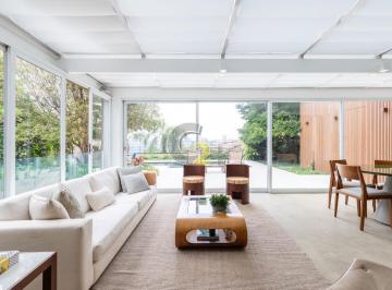 Casa · 608m² · 3 Quartos · 3 Vagas · Casa de condomínio à venda no Jardim Guedala com 3 quartos, sendo 3 suítes e 3 vagas