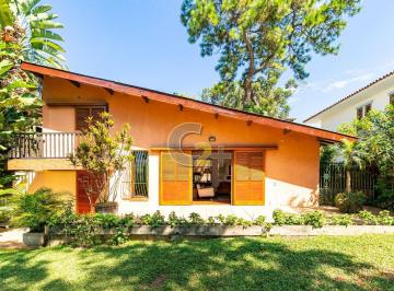 Casa · 250m² · 3 Quartos · 4 Vagas · Sobrado à venda no Jardim Guedala, 3 quartos, 1 suíte, 4 vagas.