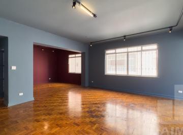 Apartamento · 200m² · 3 Quartos · 1 Vaga · Amplo apartamento com charme clássico e localização privilegiada em Higienópolis