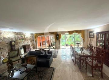 Casa · 343m² · 4 Quartos · 5 Vagas · Casa a venda bairro Jardim Petrópolis região do Alto da Boa Vista- SP