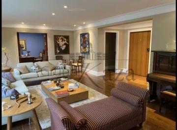Apartamento de 3 quartos, São Paulo · Apartamento - 3 Suítes - Jardim Paulista - 244,16m²
