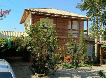Casa · 140m² · 4 Quartos · 2 Vagas · Casa à venda no bairro Jardim Janaína - Biguaçu/SC