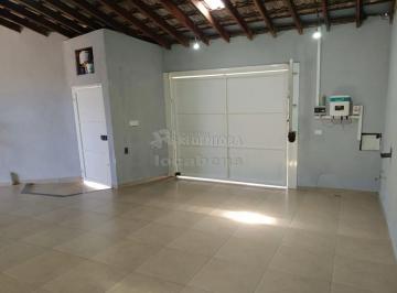 Casa · 202m² · 3 Quartos · 3 Vagas · Residencial Lealdade Casa de esquina com 03 dormitórios.