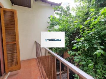 Casa · 168m² · 4 Quartos · 2 Vagas · Casa estilo sobrado para venda de 3 dormitórios com 2 vagas de garagem no bair