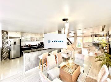 Casa · 300m² · 3 Quartos · 2 Vagas · Casa 3 dormitórios com 2 vagas condomínio fechado e lazer completo