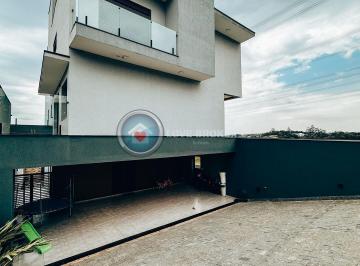 Casa · 410m² · 5 Quartos · 7 Vagas · Condomínio Aruã Brisas - Casa a venda no Condomínio Aruã Brisas