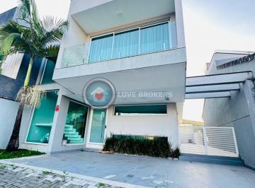 Casa · 240m² · 3 Quartos · 9 Vagas · Condomínio Aruã - Casas Venda no Condomínio Aruã