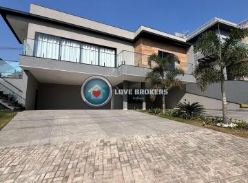 Casa · 267m² · 4 Quartos · 8 Vagas · Condomínio Aruã Brisas - Casa a venda no Condomínio Aruã Brisas