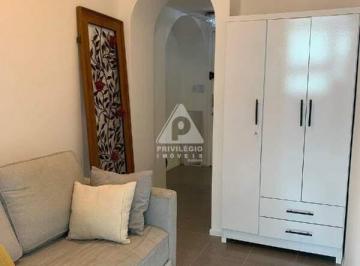 Comercial · 35m² · Oportunidade, Sala comercial em Copacabana, colado ao Metrô.
