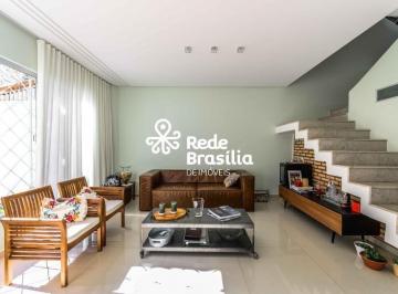 Casa · 256m² · 4 Quartos · 2 Vagas · SHIGS 704 - Casa com 4 quartos - 2 suítes - 2 vagas - aceita financiamento - estuda permutar - Asa S