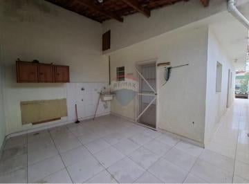 Casa · 140m² · 1 Quarto · 5 Vagas · "Casa com Vagas e Potencial em Guarulhos!" Bom Clima
