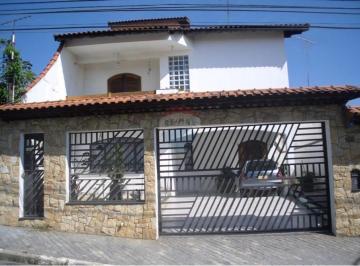 Casa · 310m² · 4 Quartos · 4 Vagas · Seu Sobrado dos Sonhos no Jardim Santa Mena, 4 quartos sendo 1 suíte e 4 vagas de garagem!
