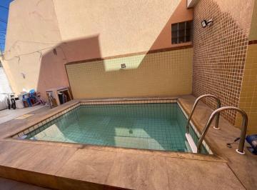 Casa de 3 quartos, Cabo Frio · Casa com 150 m² e 3 quartos à venda em Parque Central