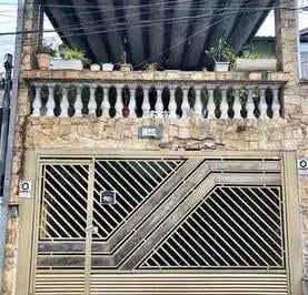 Casa de 3 quartos, São Paulo · Sobrado no Jardim São Paulo com 3 dormitórios, área gourmet e 2 vagas.